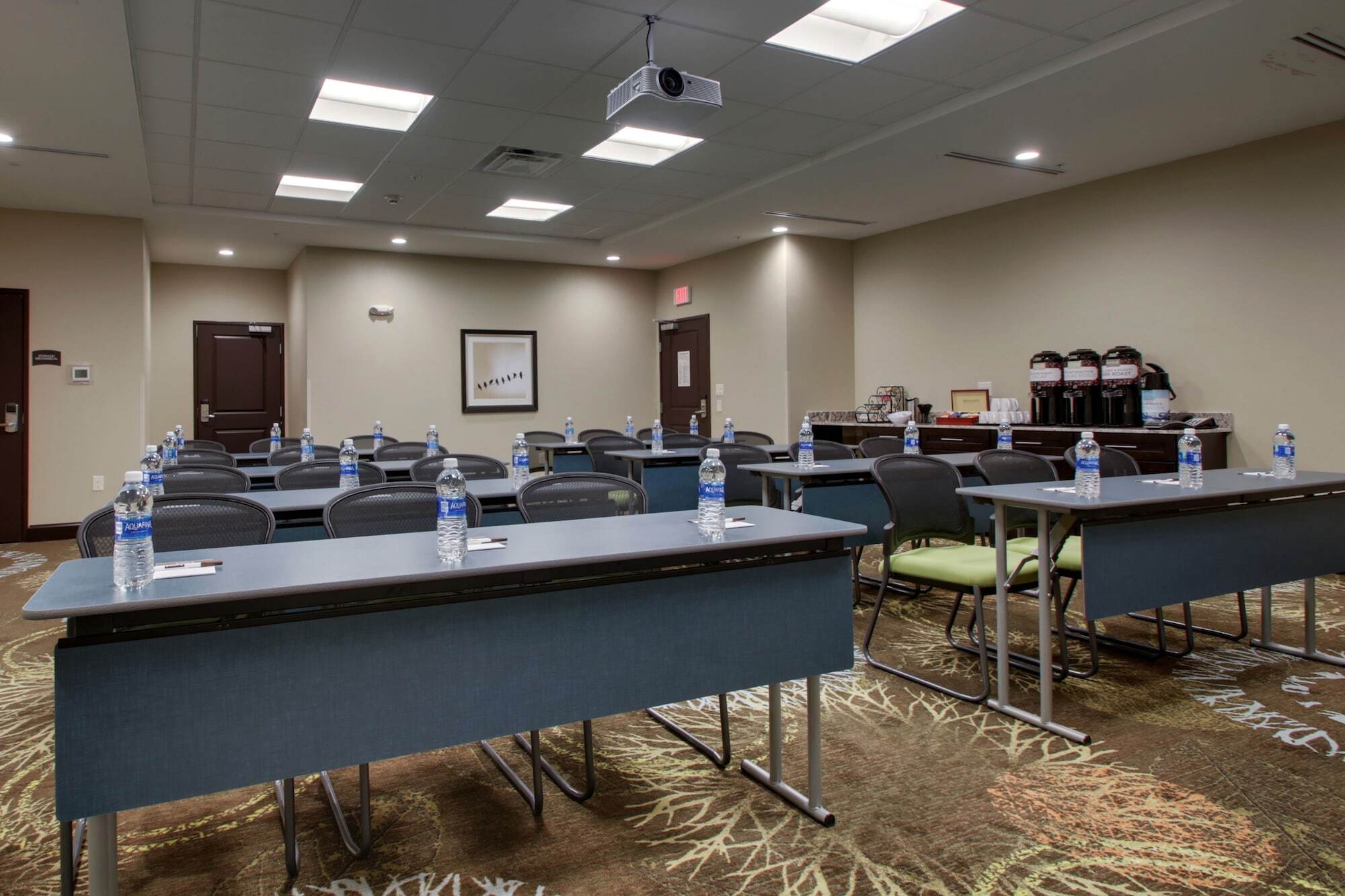 Hotel Staybridge Plano - By Ihg 3*