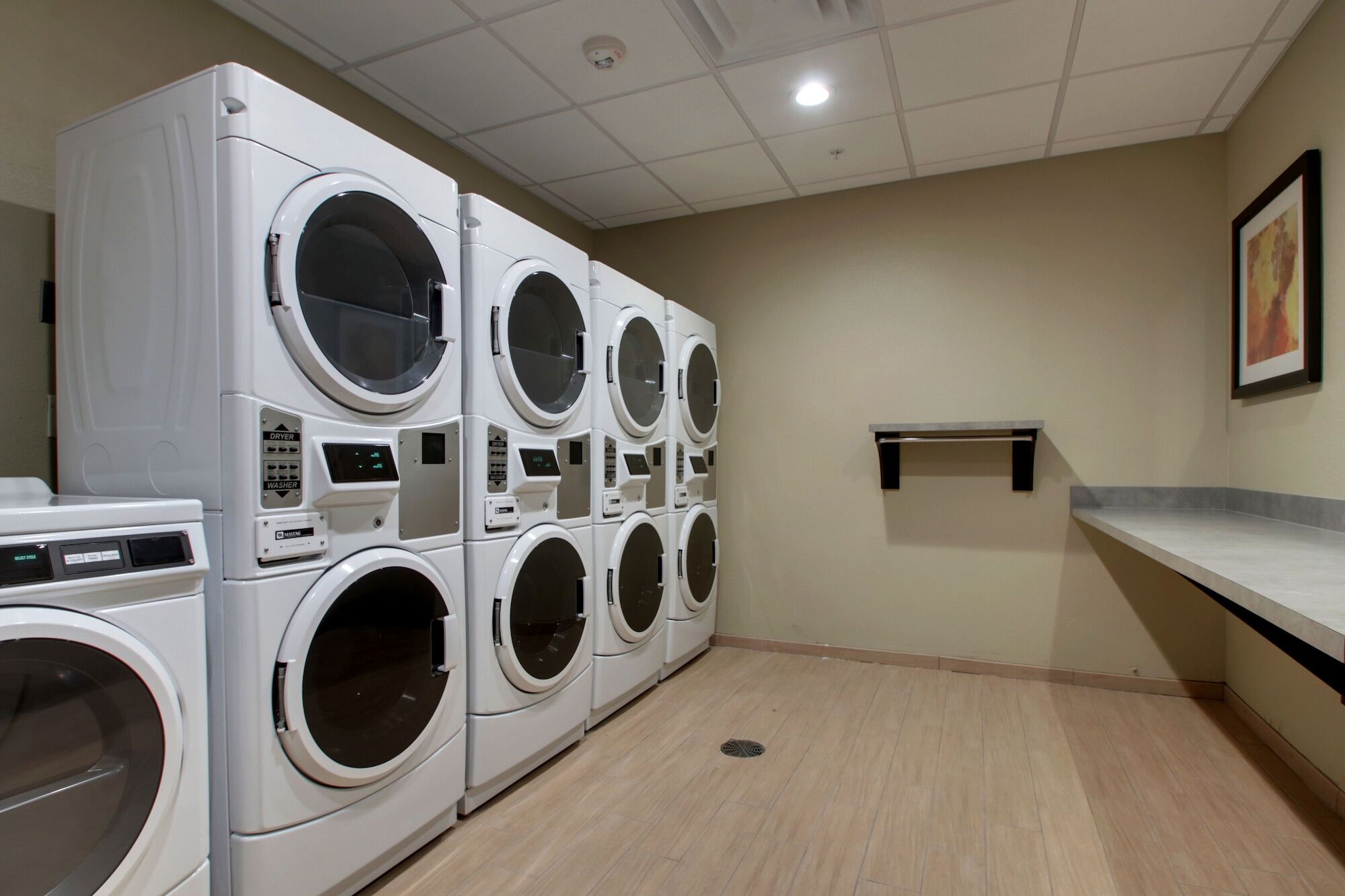 Hotel Staybridge Plano - By Ihg 3*