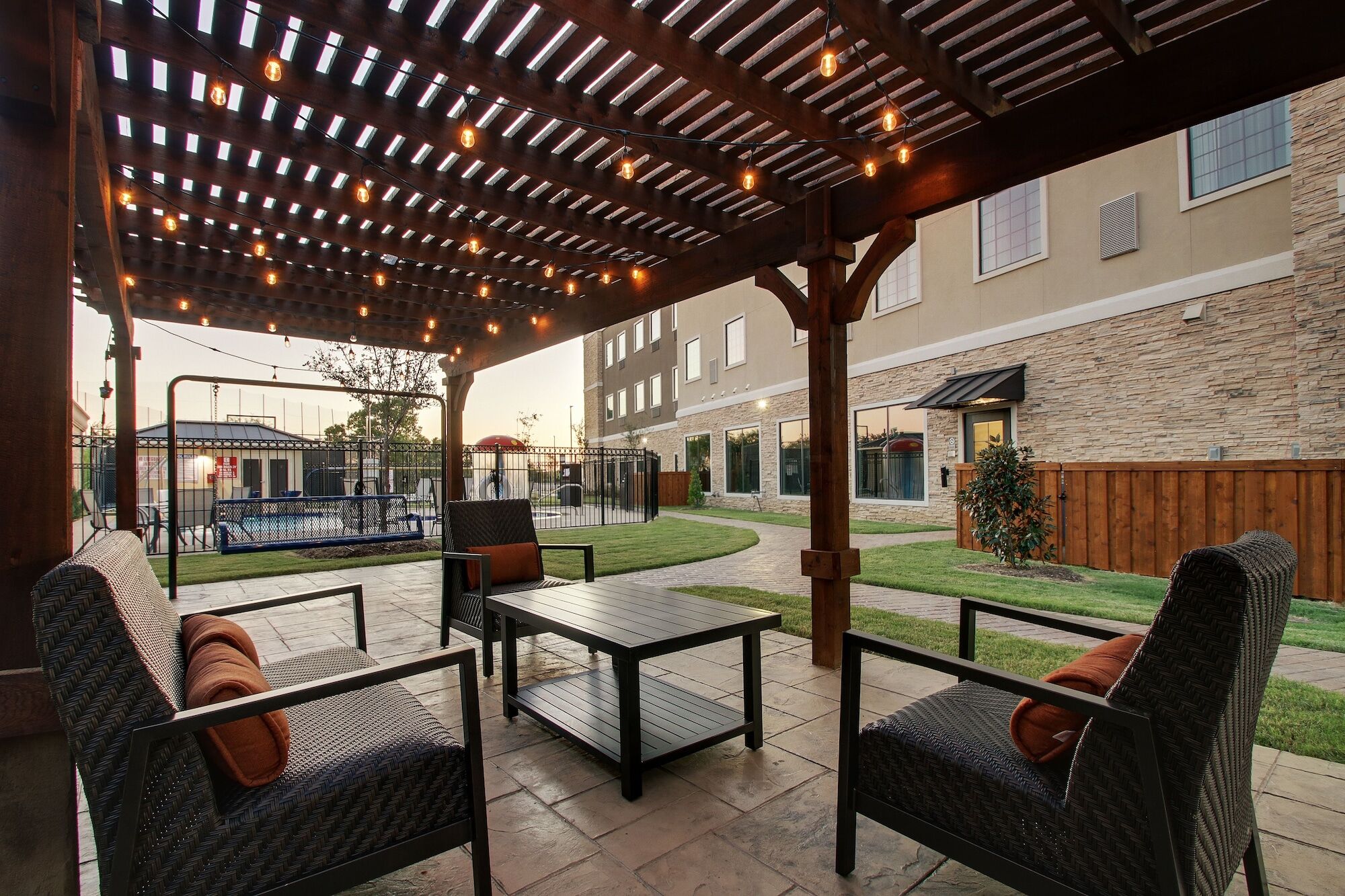 Hotel Staybridge Plano - By Ihg 3*